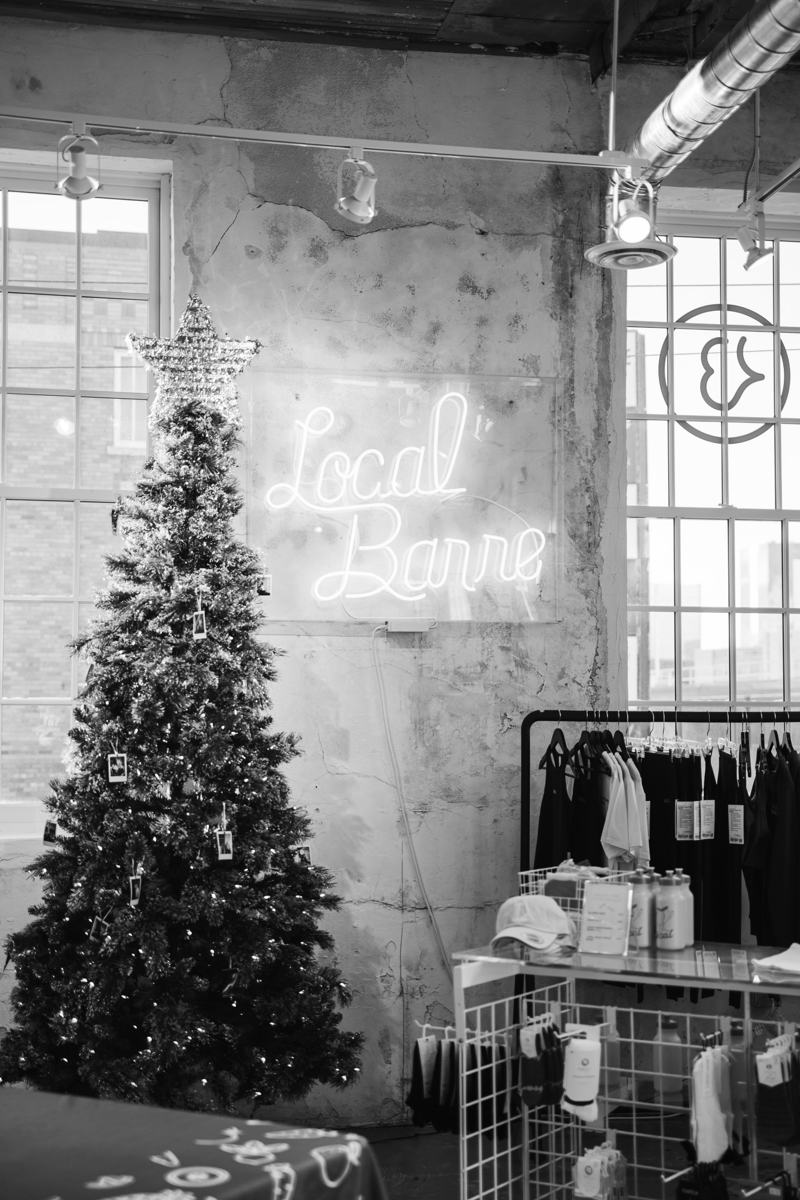 Brands & business photo by Sichpicsss